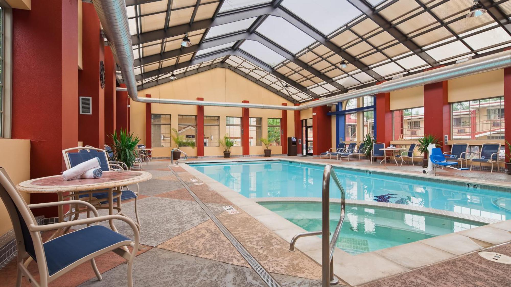 Best Western University Inn Fort Collins Eksteriør bilde
