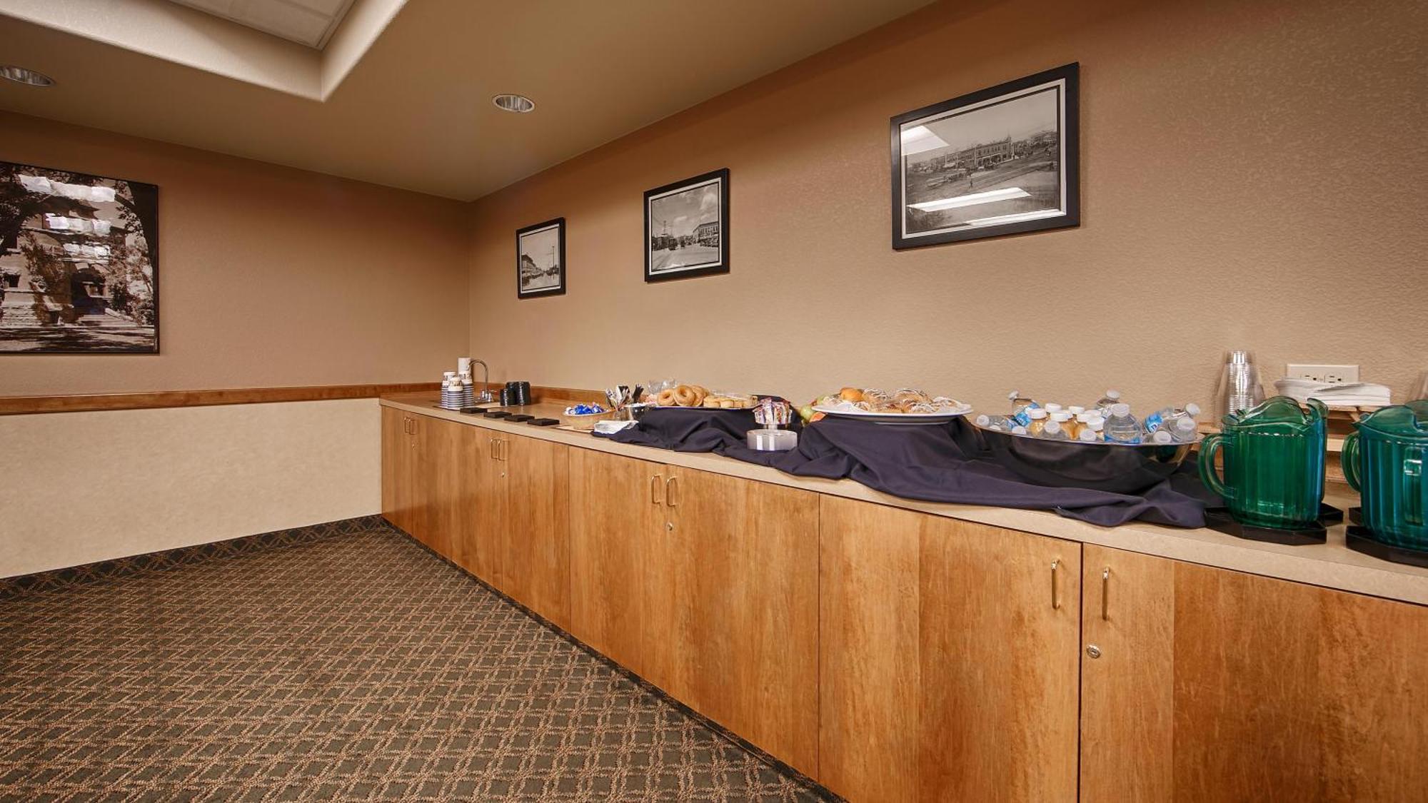 Best Western University Inn Fort Collins Eksteriør bilde